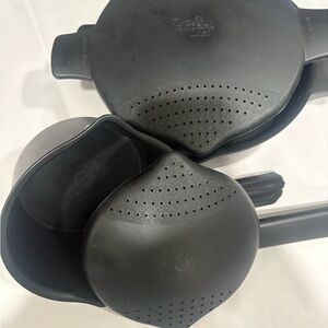 Pampered Chef Microwave Steamer Duo